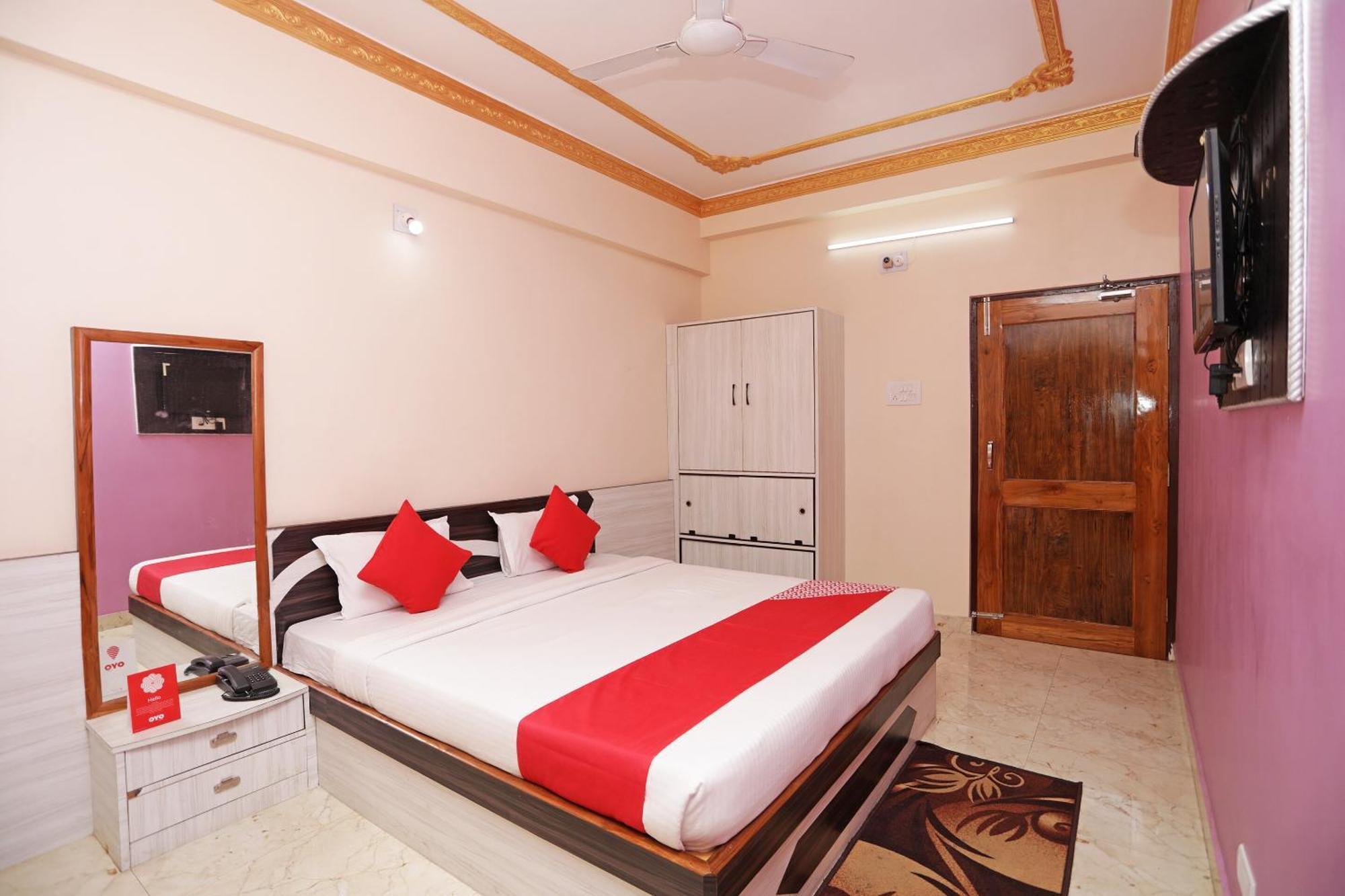 Collection O Hotel New Jasmine Urāli Esterno foto