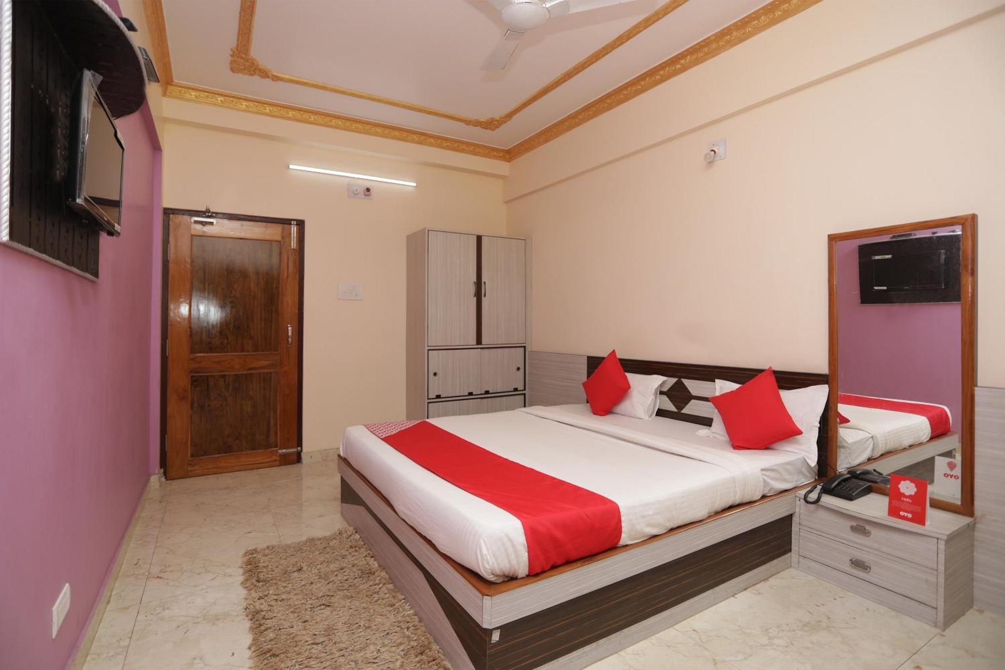 Collection O Hotel New Jasmine Urāli Esterno foto